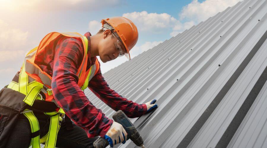 Owens Corning roofing contractor in Kirkland, IL